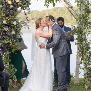 @ericlimonphotography @interlaken_inn @countrygardenersflorist #ericlimonphotography
.
.
.
#weddingvenue #interlakeninnwedding #interlakeninn #berkshireweddingphotographer #connecticutwedding #ctbride #weddingphotography #weddingphotographer #wedding