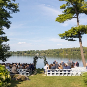 @ericlimonphotography @interlaken_inn @countrygardenersflorist #ericlimonphotography
.
.
.
#weddingvenue #interlakeninnwedding #interlakeninn #berkshireweddingphotographer #connecticutwedding #ctbride #weddingphotography #weddingphotographer #wedding