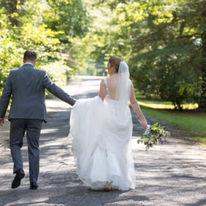 @ericlimonphotography @interlaken_inn @countrygardenersflorist #ericlimonphotography
.
.
.
#weddingvenue #interlakeninnwedding #interlakeninn #berkshireweddingphotographer #connecticutwedding #ctbride #weddingphotography #weddingphotographer #wedding