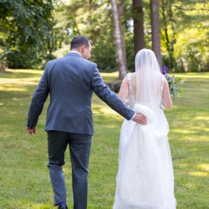 @ericlimonphotography @interlaken_inn @countrygardenersflorist #ericlimonphotography
.
.
.
#weddingvenue #interlakeninnwedding #interlakeninn #berkshireweddingphotographer #connecticutwedding #ctbride #weddingphotography #weddingphotographer #wedding
